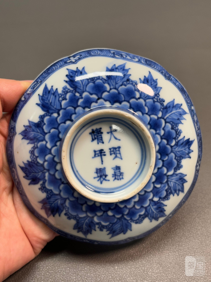 清康熙  青花花卉纹盘（一组 5 只、带木盒） - 图29
